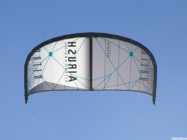 Kiteboarding-Rezension: 2022 AIRUSH Ultra Team